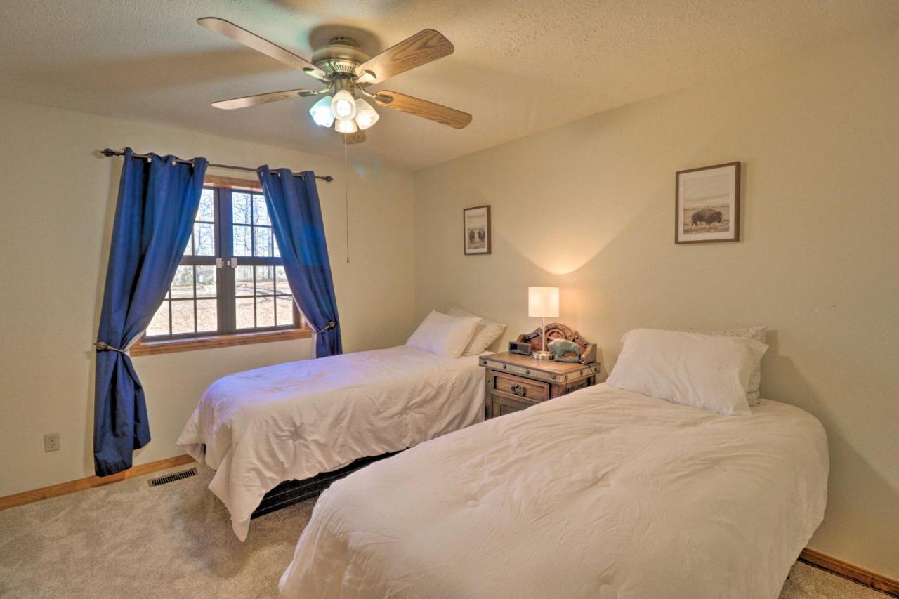Secluded Marble Falls Family Home With Mtn Views! Kültér fotó