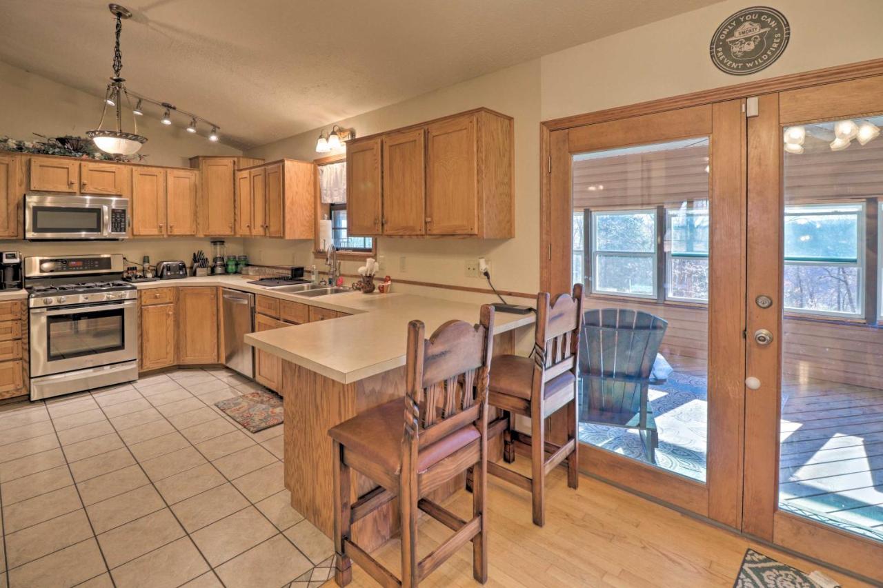 Secluded Marble Falls Family Home With Mtn Views! Kültér fotó